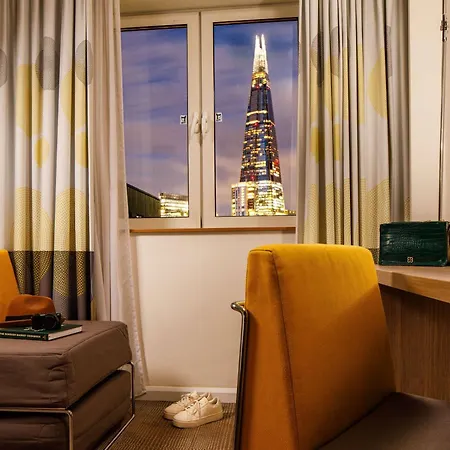 Novotel Bridge Hotel