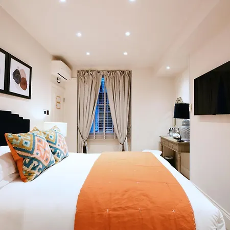 Twenty Nevern Square Hotel 4*