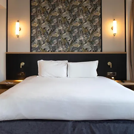 H10 Waterloo Hotel