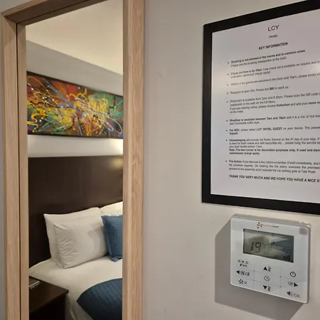 Hotel Airport 3*