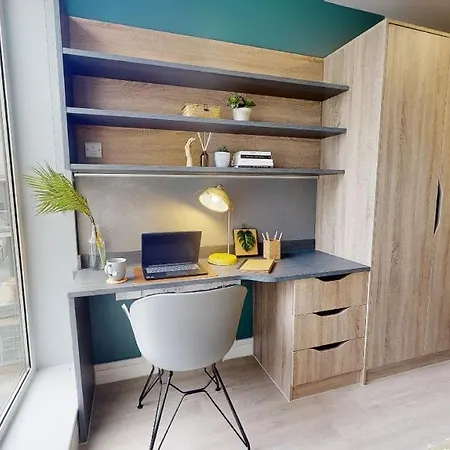 At Iq Bankside In Apartment