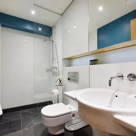 Choice - Mayfair - Bond Street Apartment *