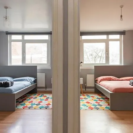 Lovely 2-bed 20 Mins To