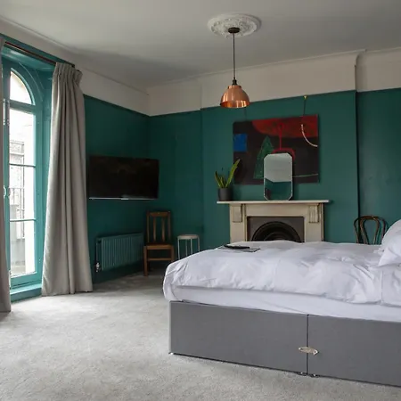 The Crown Hotel Londen