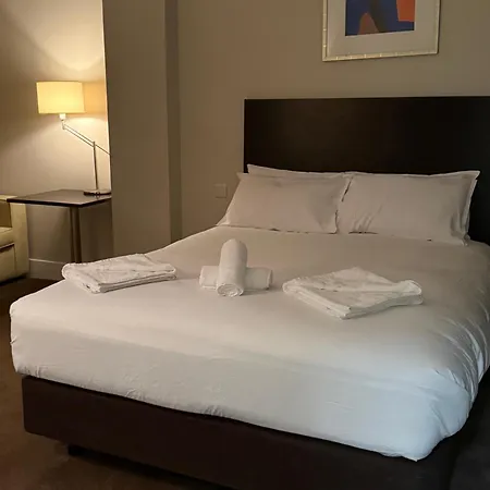 Hotel Ariana - Near Wembley And London