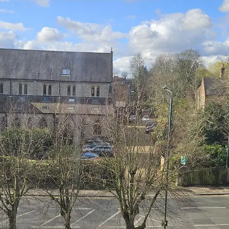 Apartment Elegant 1-Bed Flat, Sleeps 5, London Nw6 - 5 Mins To Jubilee, Bakerloo & Overground Lines
