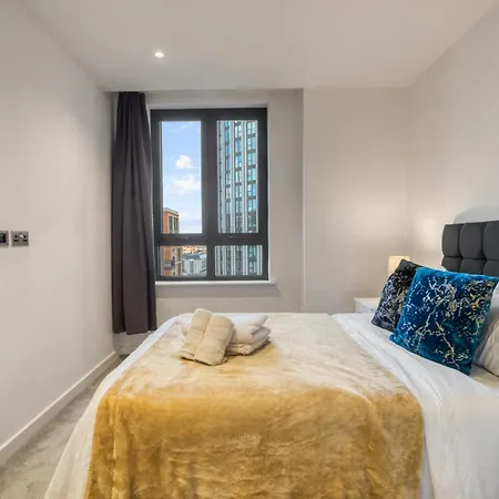 Apartment Hyde Park Luxury 2br 2ba Balcony London