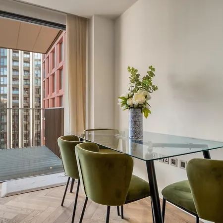 Apartment Hyde Park Luxury 2br 2ba Balcony London