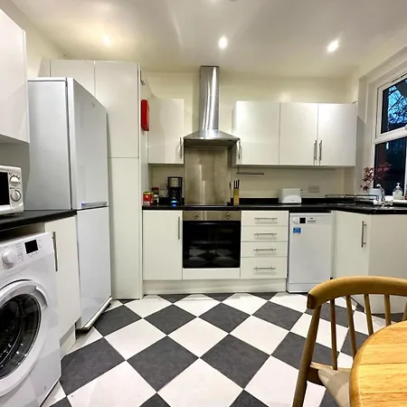 Homestay Delux Near Centre *