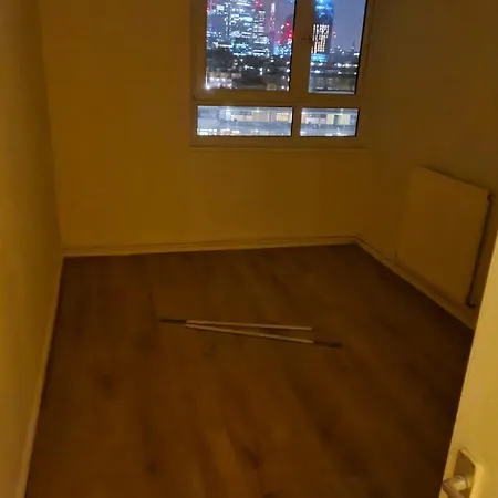 Summer Place Apartment *