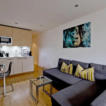 Charming Retreat In Chelsea Lejlighed London