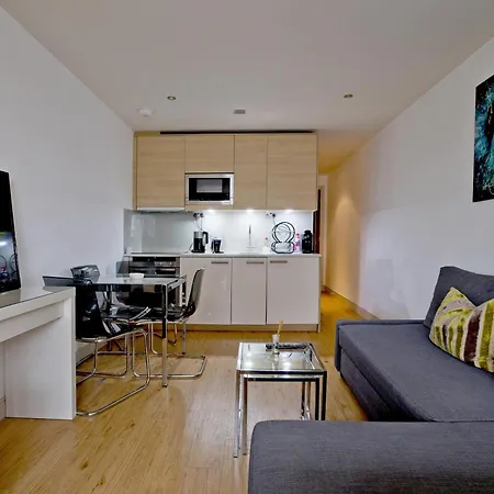 Charming Retreat In Chelsea Lejlighed London