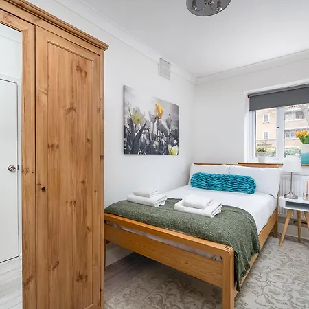 New! Cosy Flat - Wapping Station - Free Secure Parking Londyn
