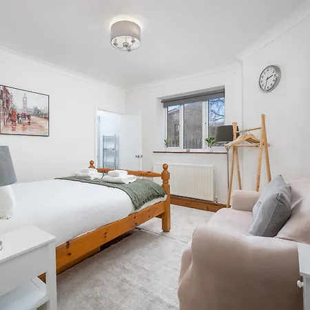 New! Cosy Flat - Wapping Station - Free Secure Parking Londyn