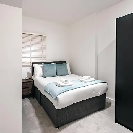 Stylish 3br Duplex In Vibrant Clerkenwell * London