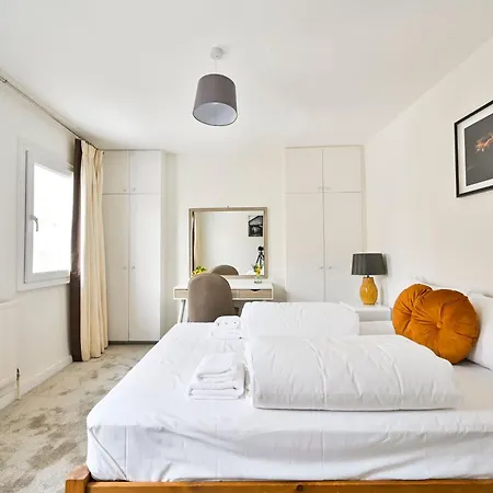 Comfortable Near Sloane Square * London
