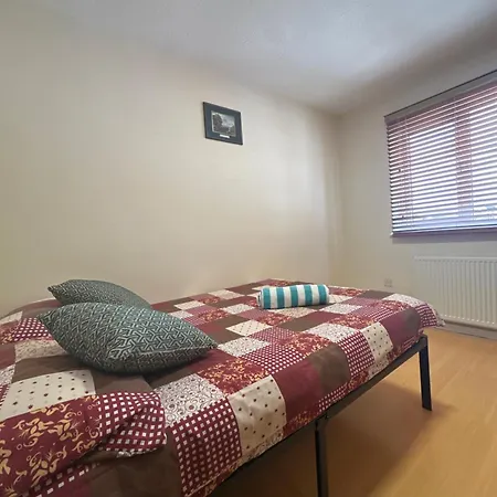 Double Near Airport, Excel In Heart Of *