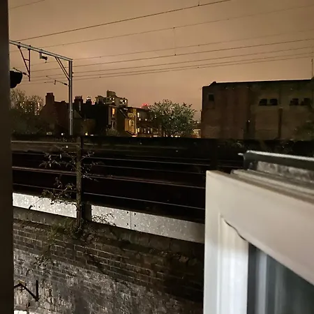 Privet Near Cambridge Heath Station Rum i privatbostad *