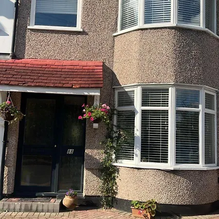 House Sidcup *