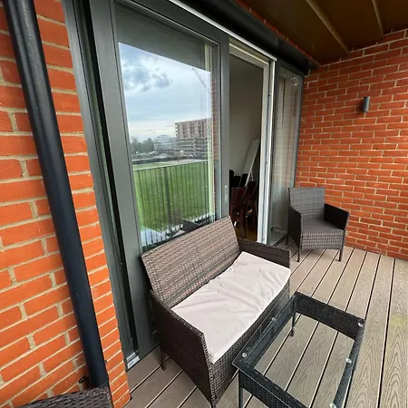 Gorgeous 2 Bedrooms 2 Bathroom, Balcony, Parking Edgware