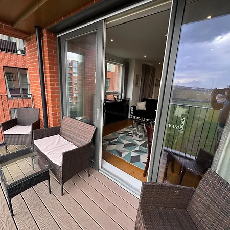 Apartment Gorgeous 2 Bedrooms 2 Bathroom, Balcony, Parking *