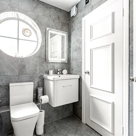 Luxury 2bed 2bath Marylebone