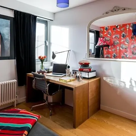 Apartment Lovely Loft Style Flat In N16
