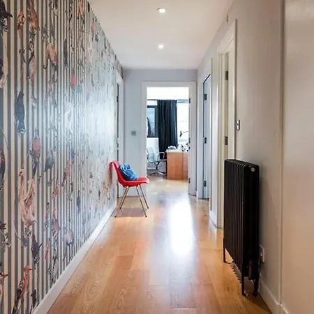 Apartment Lovely Loft Style Flat In N16