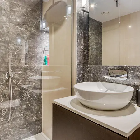 Hyde Park Beauty 2br 2ba Balcony * London