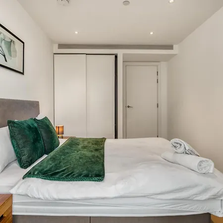 Battersea Power Station 2br 2ba River View Appartement *