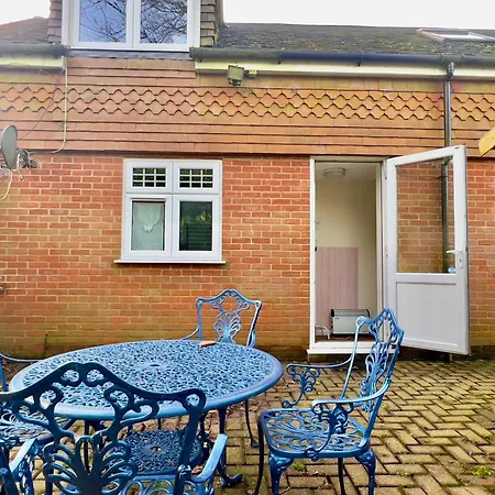 Long Biggin Hill 1bed Flat Near Airport Wifi