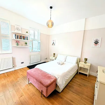 Apartment Beautiful 2bed In Brixton