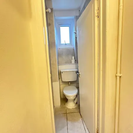 Apartamento Ground Floor One Bedroom Flat Miles Londres