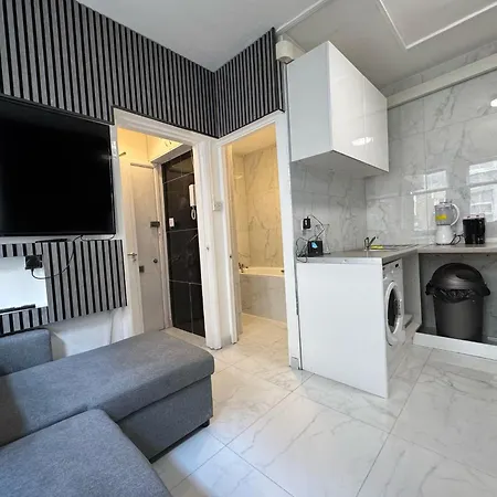 2 Bedroom Flat On First Floor