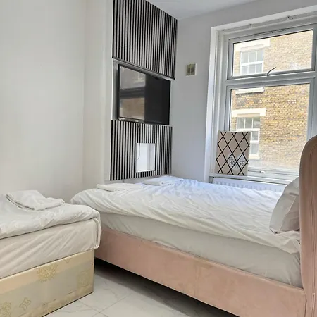 2 Bedroom Flat On First Floor