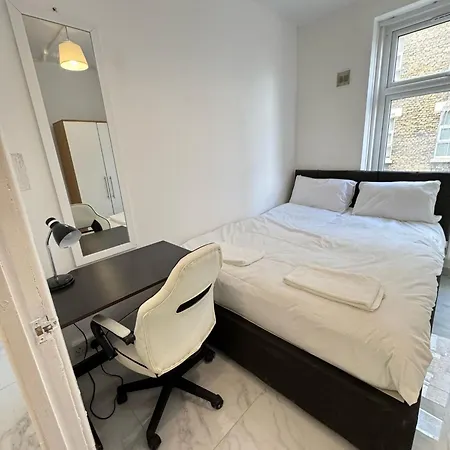 2 Bedroom Flat On First Floor
