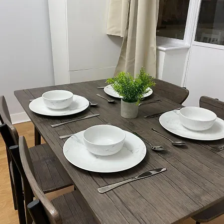 Apartment Stunning Near Paddington - Sleeps 8 London