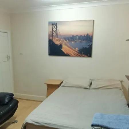 Homestay Pembroke *