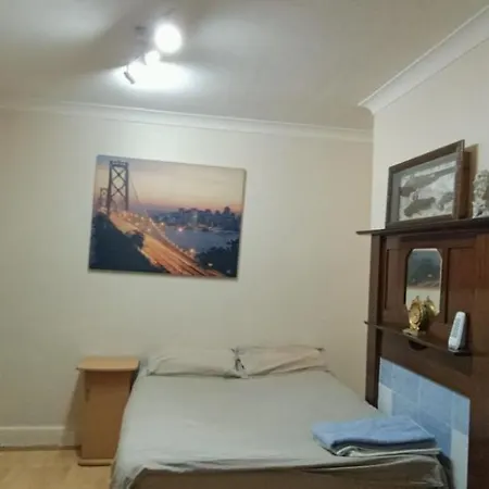 Homestay Pembroke *