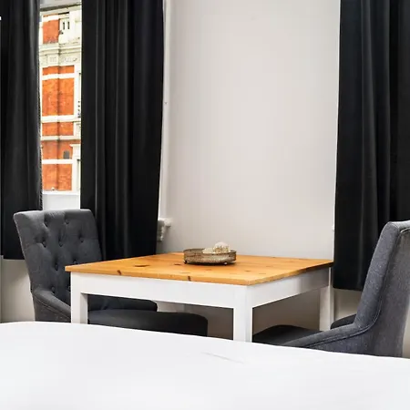 Kensington Modern * London