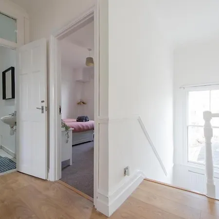 Split-level Spacious Family