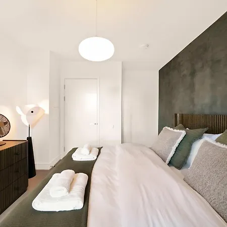 Rosso 2br & Views Apartment *