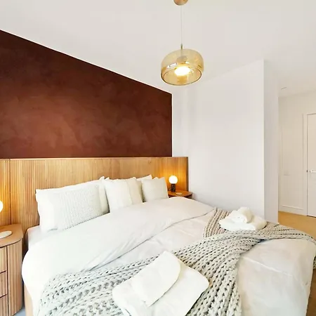 Rosso 2br & Views Apartment *