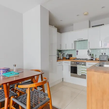 Tranquil 1bd Flat Stoke Newington Apartment *