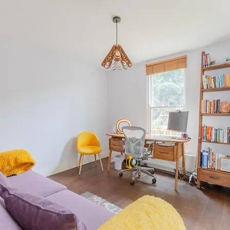 Apartment Tranquil 1bd Flat Stoke Newington *