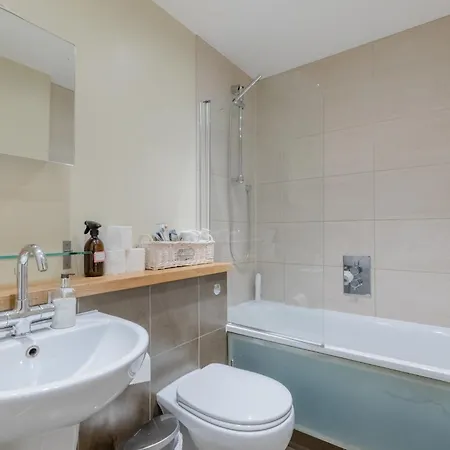 Apartment Tranquil 1bd Flat Stoke Newington