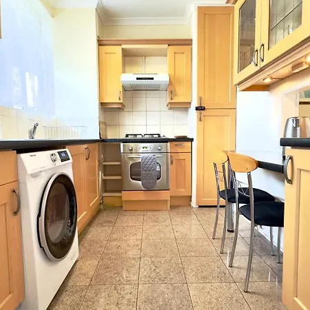 Apartment The Queens Palace 1 Bedroom By Wild