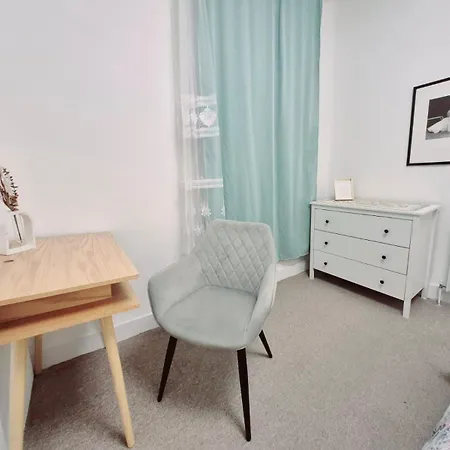 Lovely 2br Flat In London, Turnpike Lane N8 - Piccadilly Line Apartment