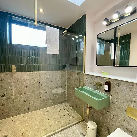 Penthouse In Fulham West Kensington 3 Bedrooms