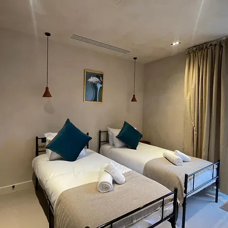 Penthouse In Fulham West Kensington 3 Bedrooms Apartment